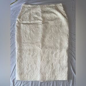 Max Mara Pencil Skirt. Cream color. EUC.